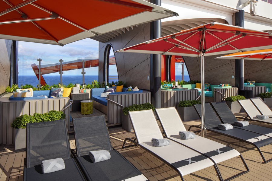 Celebrity Xcel Pool Club ©Celebrity Cruises1.jpg
